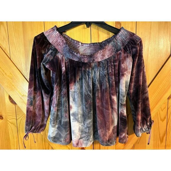 American Eagle Outfitters Womens Size Small Off Shoulder Crush Velvet Top (8112) - Picture 1 of 5